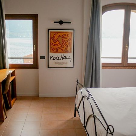 Sensole Locanda Contemporanea Monte Isola Rum bild